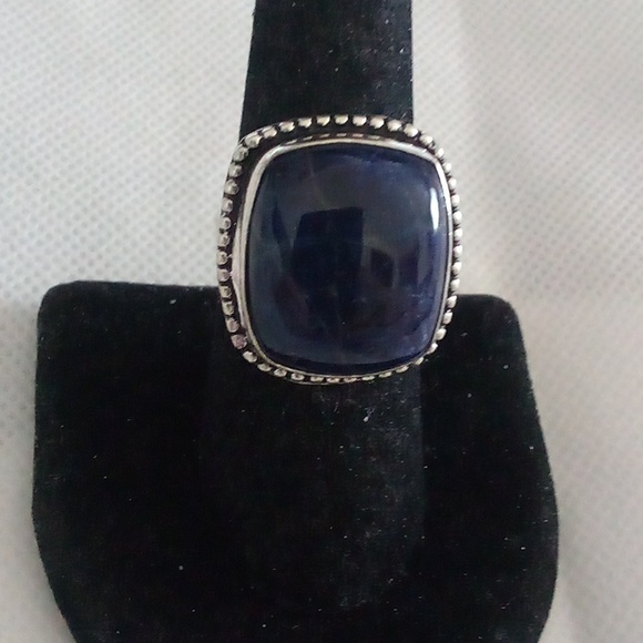 Super pretty natural sodalite ring Size 6.75🤗 - Picture 5 of 5